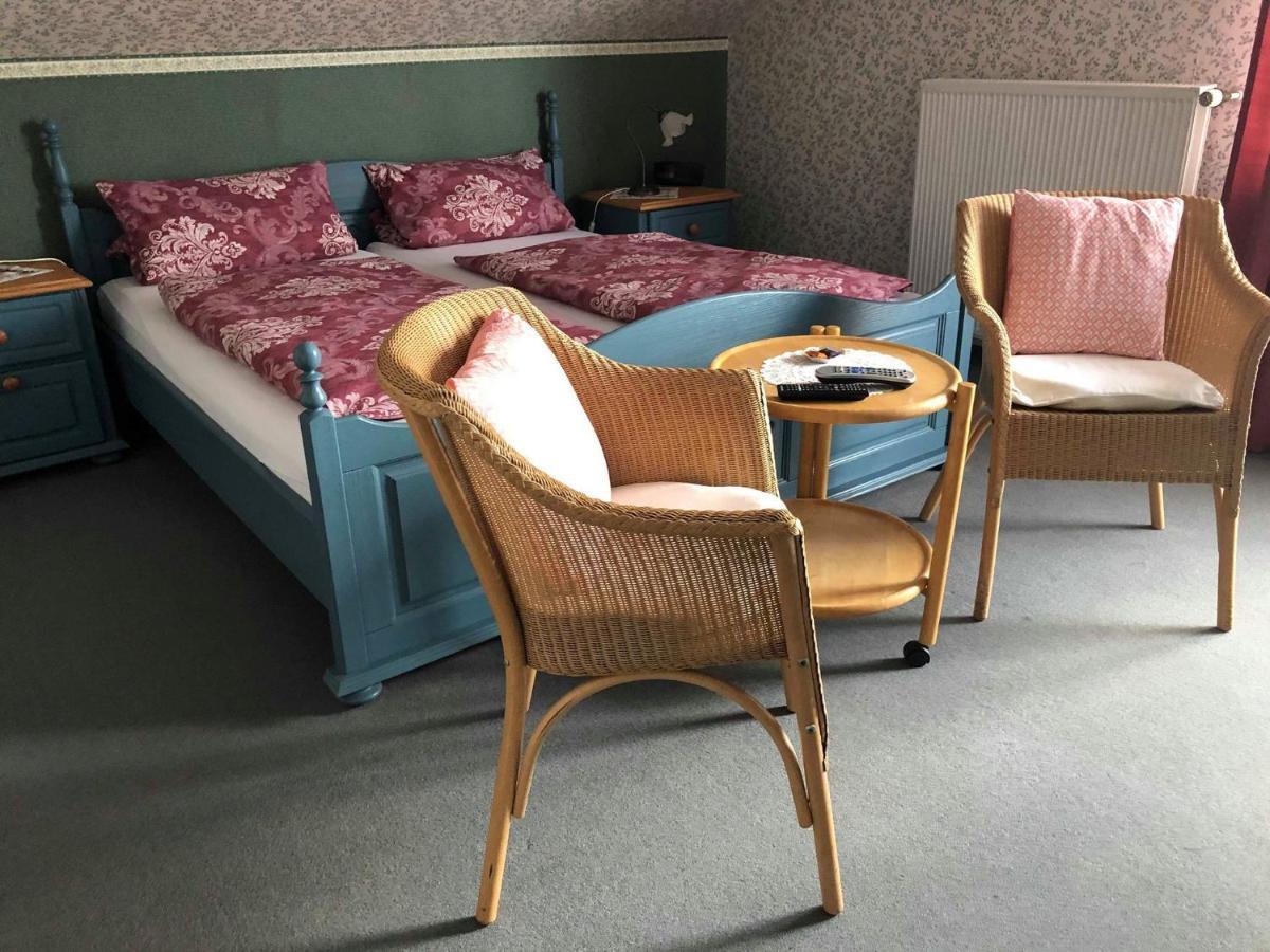 Hotel Zum Lahnfelsen Gräveneck Exteriér fotografie